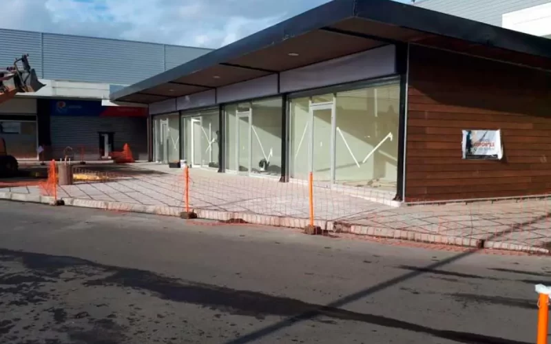 strip-center-de-grupo-patio-imagen-1